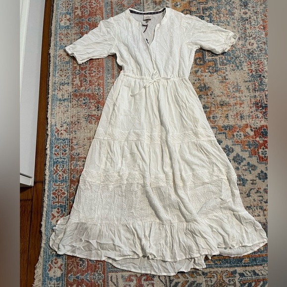 Knox Rose Dresses & Skirts - NWT Knox Rose white eyelet embroidered cotton midi dress